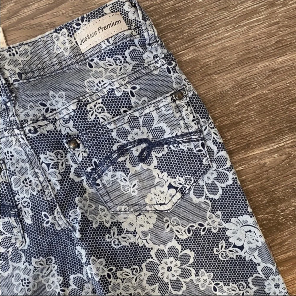 Justice Premium‎ Floral skinny jeans. Size 10. New